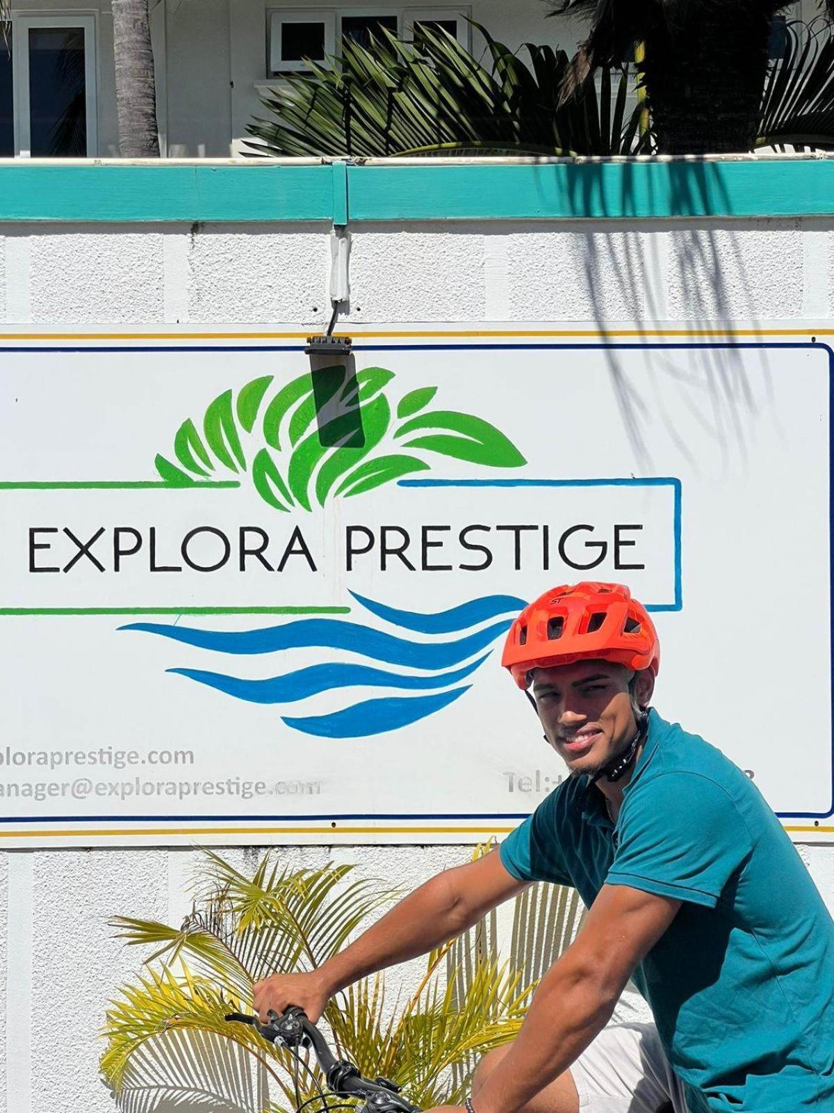 Explora Prestige Bed & Breakfast Blue Bay Ngoại thất bức ảnh