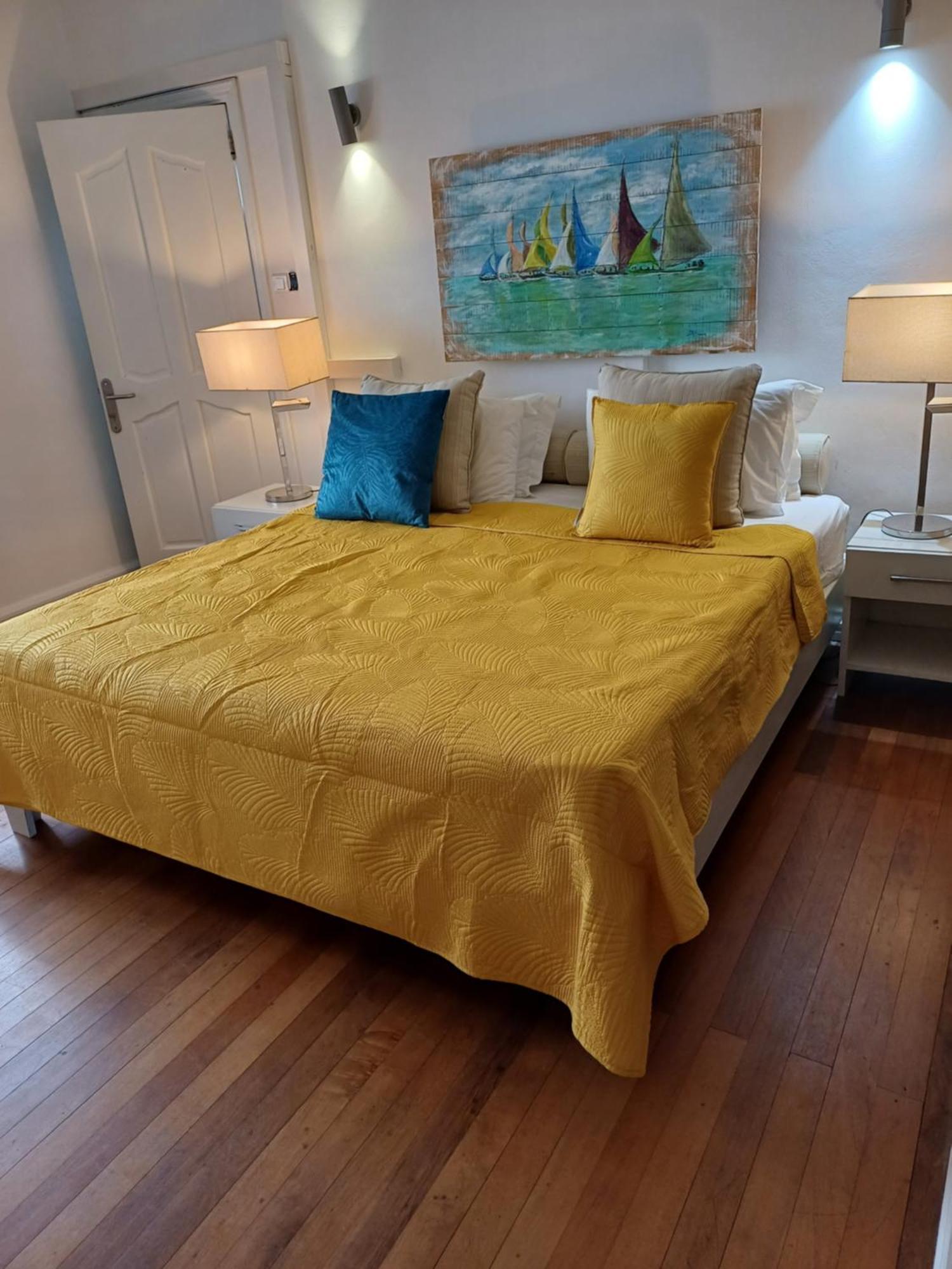 Explora Prestige Bed & Breakfast Blue Bay Ngoại thất bức ảnh